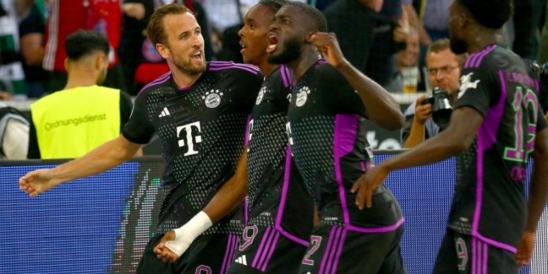 Bayern Munich đang là đội thống trị bóng đá Đức